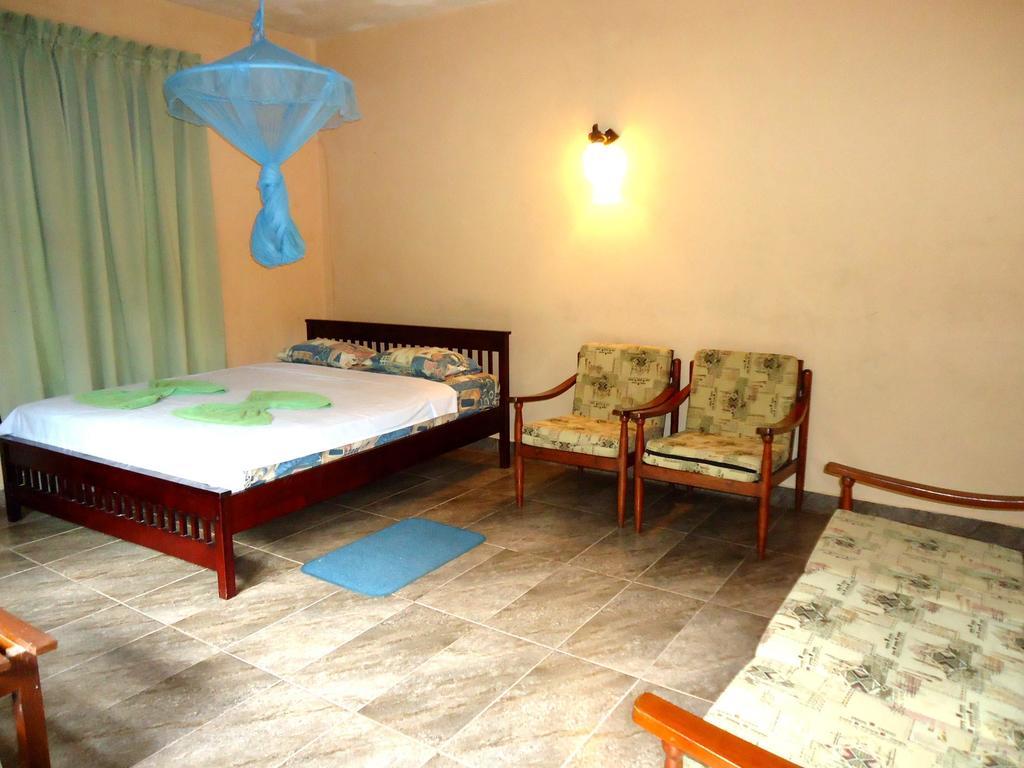 Green Woods Guest Kandy Room photo